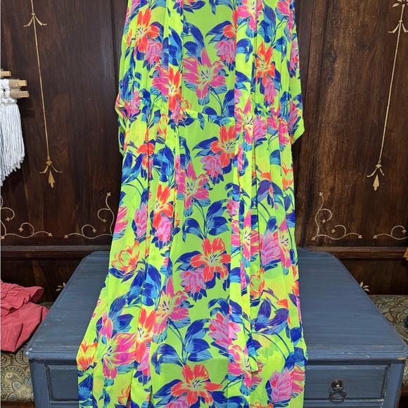 Other - Vibrant Floral Kimono